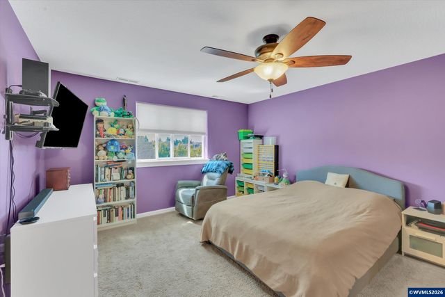 404 Vine Av, Woodburn, OR 97071