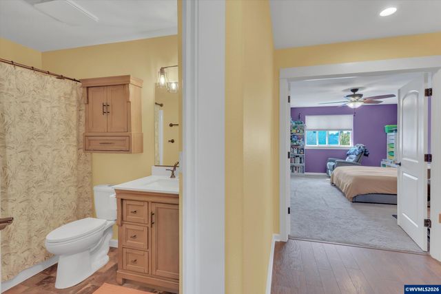 404 Vine Av, Woodburn, OR 97071