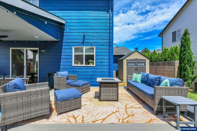 404 Vine Av, Woodburn, OR 97071