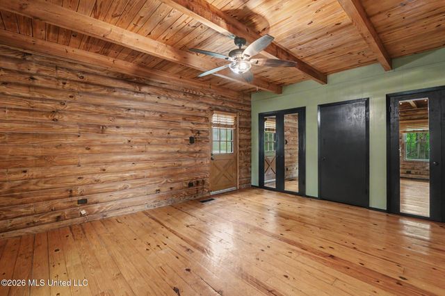 13196 Riverland Drive, Biloxi, MS 39532