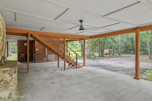 13196 Riverland Drive, Biloxi, MS 39532
