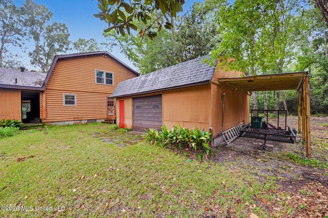 13196 Riverland Drive, Biloxi, MS 39532