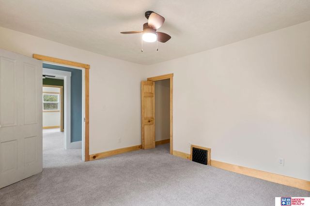 1214 S 30th Street, Lincoln, NE 68510