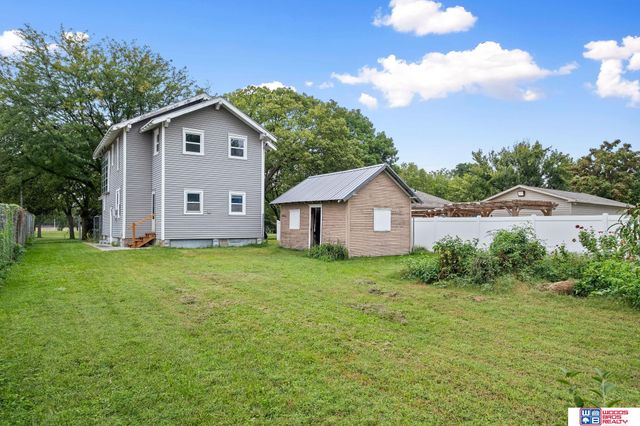 1214 S 30th Street, Lincoln, NE 68510