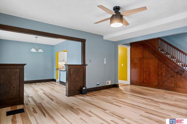 1214 S 30th Street, Lincoln, NE 68510