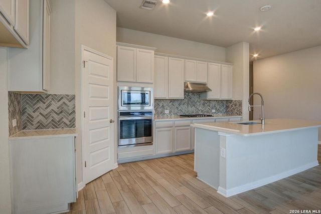 3311 Grace Way, San Antonio, TX 78261