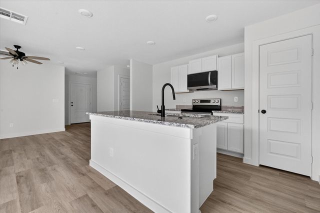 2306 Corpus Avenue, Wolfforth, TX 79382