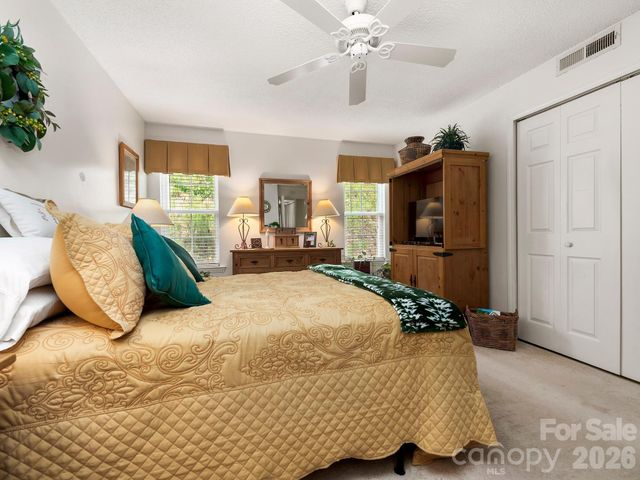 2903 Sagamore Lane, Asheville, NC 28806