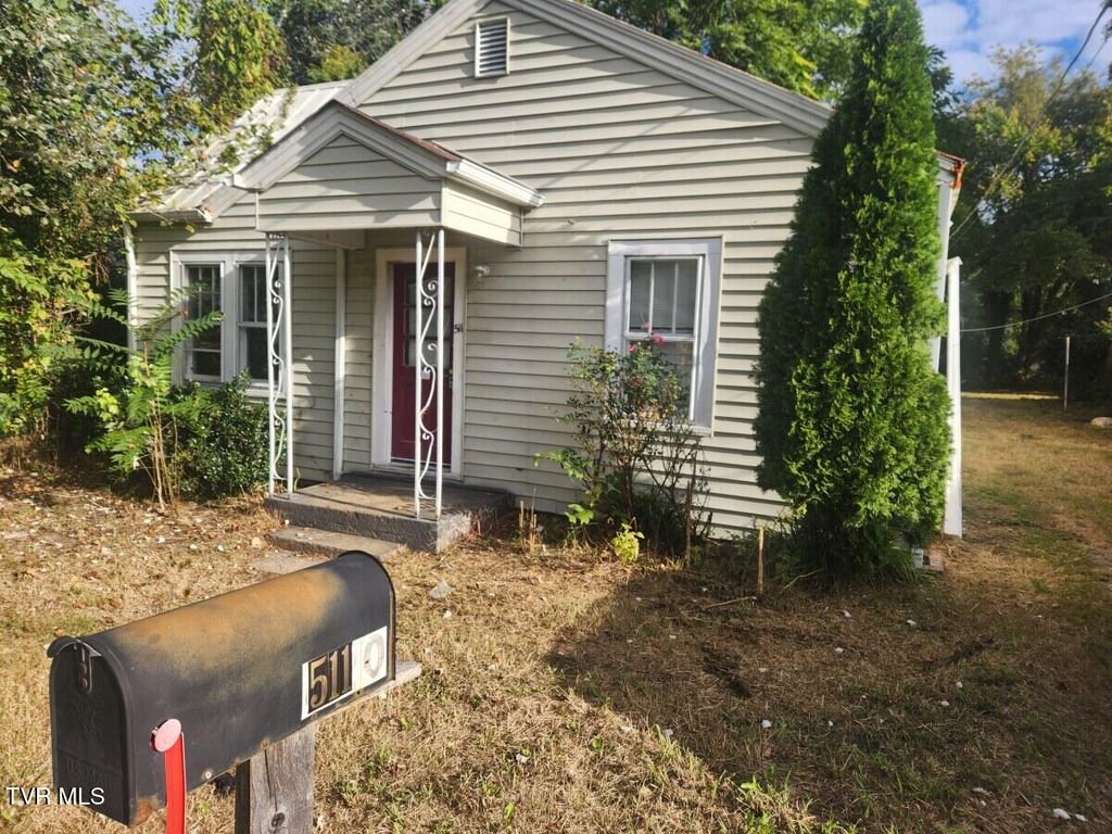 511 Coffee Street, Erwin, TN 37650