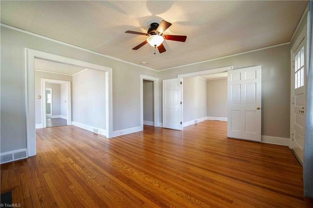 1500 W Academy Street, Winston-salem, NC 27103