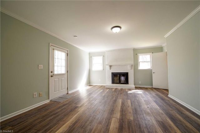 1500 W Academy Street, Winston-salem, NC 27103