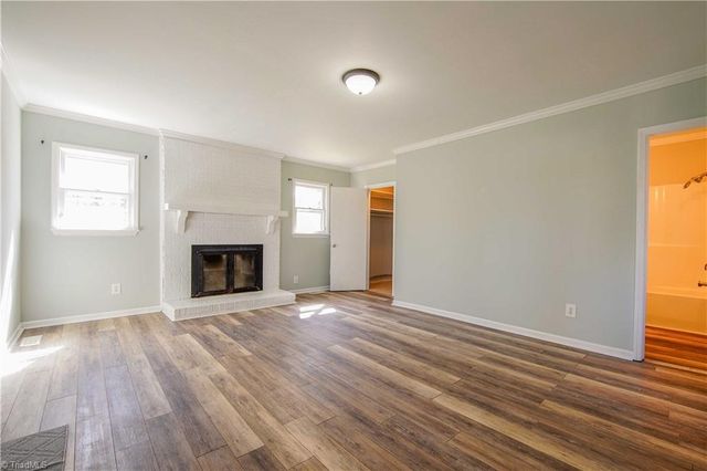 1500 W Academy Street, Winston-salem, NC 27103