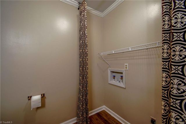 1500 W Academy Street, Winston-salem, NC 27103