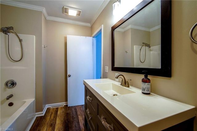 1500 W Academy Street, Winston-salem, NC 27103