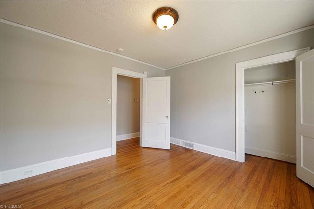 1500 W Academy Street, Winston-salem, NC 27103