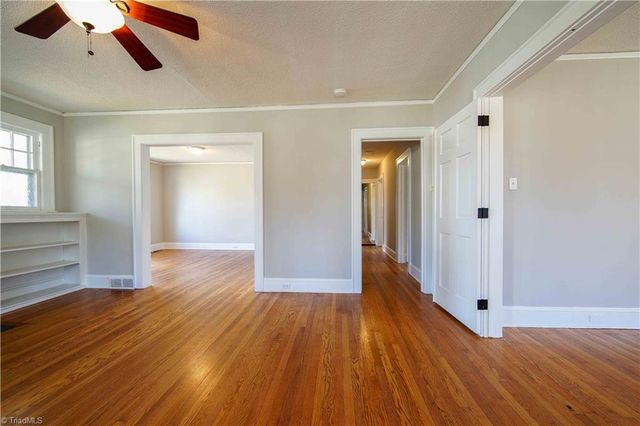 1500 W Academy Street, Winston-salem, NC 27103