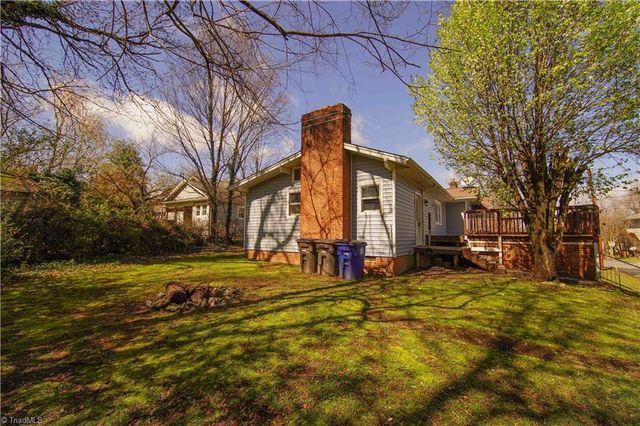 1500 W Academy Street, Winston-salem, NC 27103