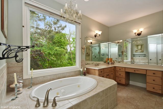 26010 W Airport Road, Minooka, IL 60447