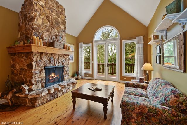 26010 W Airport Road, Minooka, IL 60447