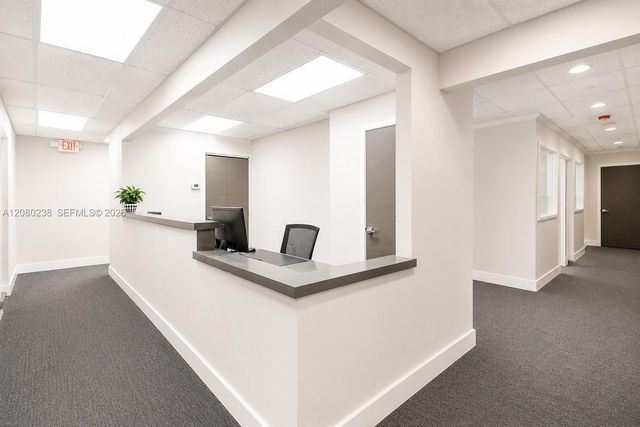 815 Ponce De Leon Boulevard, Coral Gables, FL 33134