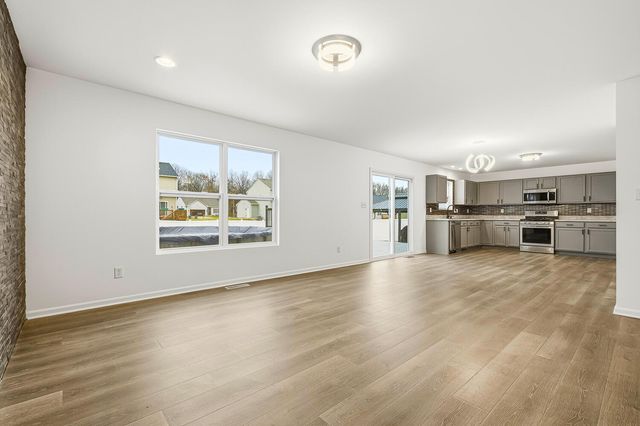 7453 E 120th Avenue, Crown Point, IN 46307