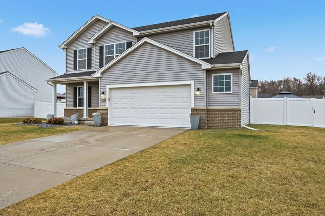 7453 E 120th Avenue, Crown Point, IN 46307