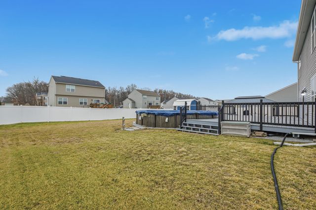 7453 E 120th Avenue, Crown Point, IN 46307