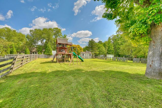 2454 Ferdinand Drive, Burlington, KY 41005