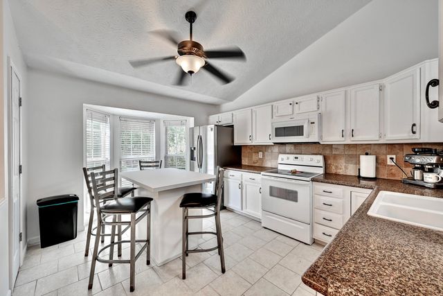 2454 Ferdinand Drive, Burlington, KY 41005