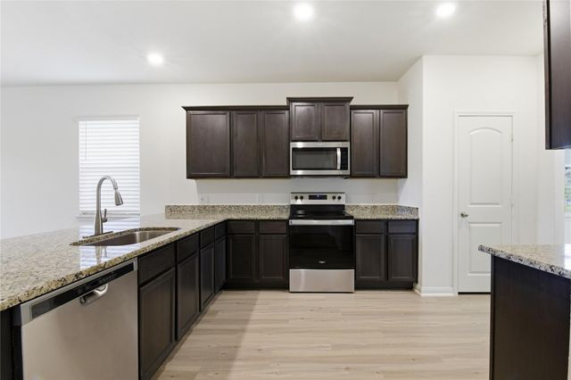 11023 Hillside Creek Drive, Humble, TX 77396