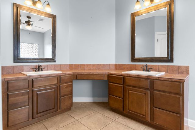 11 Cedar View Loop, Greenbrier, AR 72058