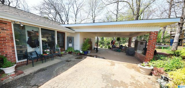 1504 RAINBOW CIRCLE, Anniston, AL 36207