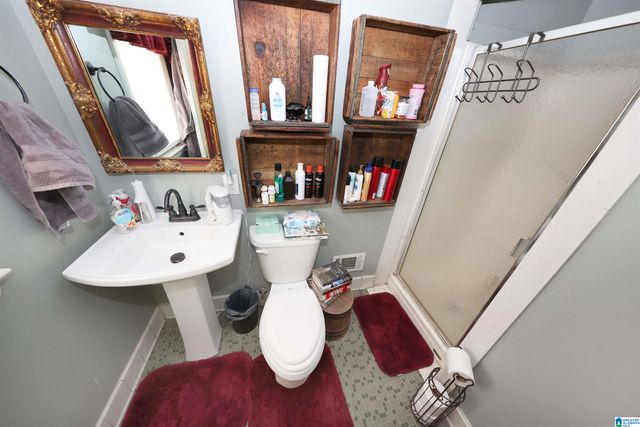 1504 RAINBOW CIRCLE, Anniston, AL 36207