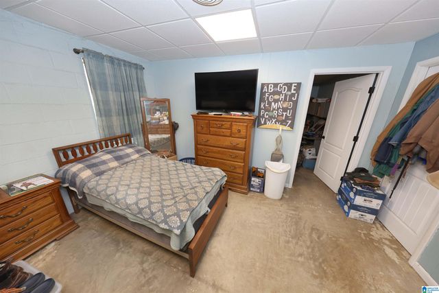 1504 RAINBOW CIRCLE, Anniston, AL 36207