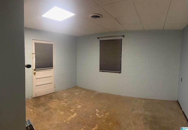 1504 RAINBOW CIRCLE, Anniston, AL 36207