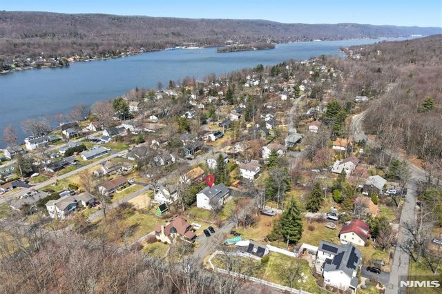 18 Tice Road, West Milford, NJ 07421