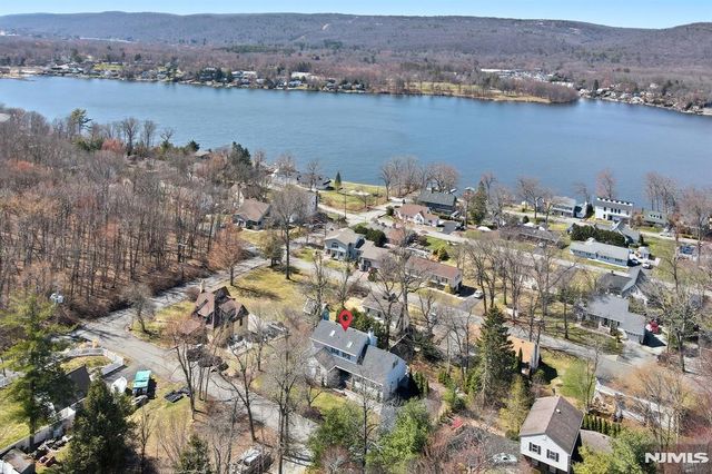 18 Tice Road, West Milford, NJ 07421