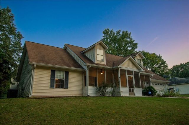 487 Spring Street, Social Circle, GA 30025