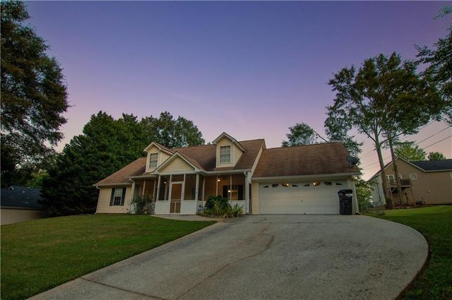 487 Spring Street, Social Circle, GA 30025