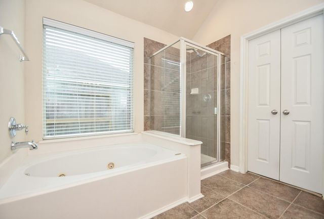 9004 Sunrise Trail, Pearland, TX 77584