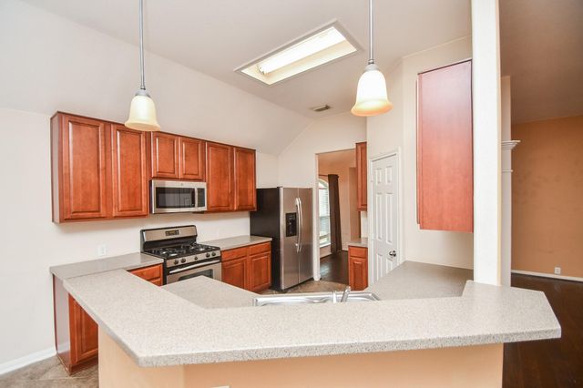 9004 Sunrise Trail, Pearland, TX 77584