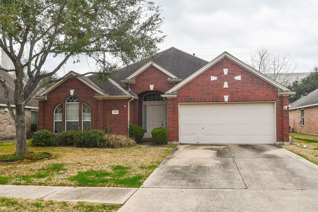 9004 Sunrise Trail, Pearland, TX 77584