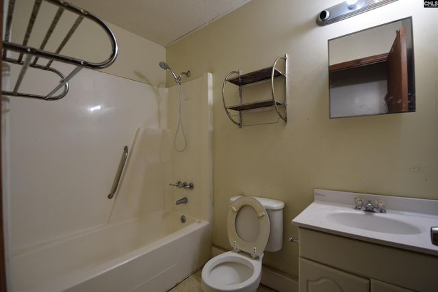 4050 Frazier Street, Newberry, SC 29108