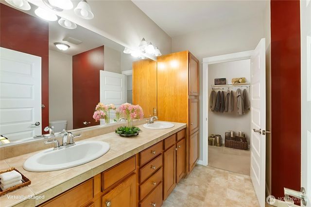 3047 Ridge View Place, Dupont, WA 98327