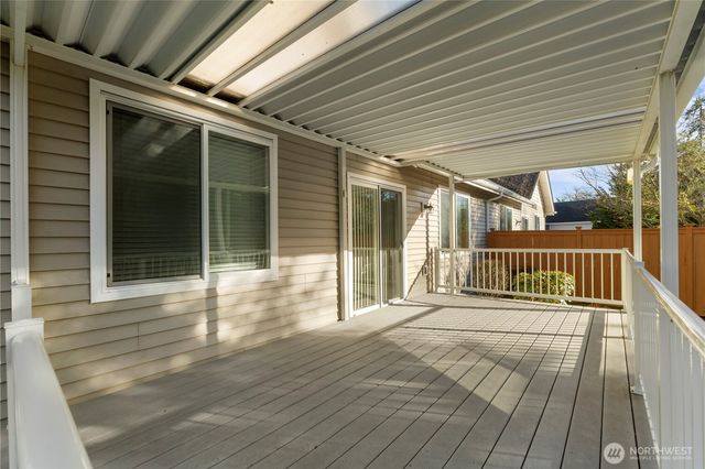 3047 Ridge View Place, Dupont, WA 98327