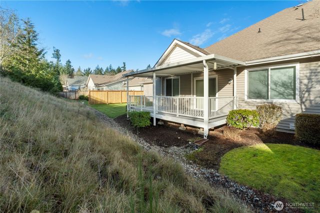 3047 Ridge View Place, Dupont, WA 98327