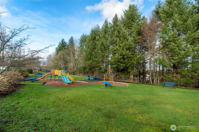 3047 Ridge View Place, Dupont, WA 98327