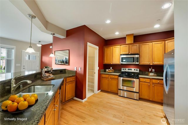 3047 Ridge View Place, Dupont, WA 98327