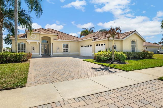 805 SW Marsh Harbor Bay, Port St. Lucie, Port St Lucie, FL 34986