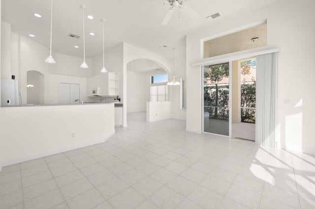 805 SW Marsh Harbor Bay, Port St. Lucie, Port St Lucie, FL 34986